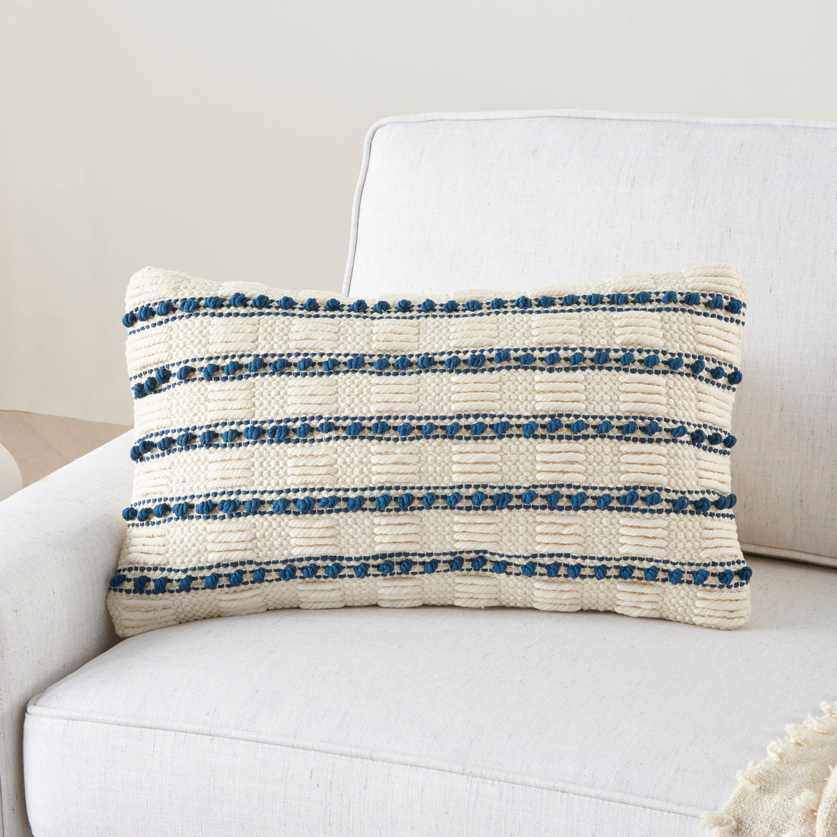 Lifestyle GC384 Navy 12" x 20" Throw Pillows