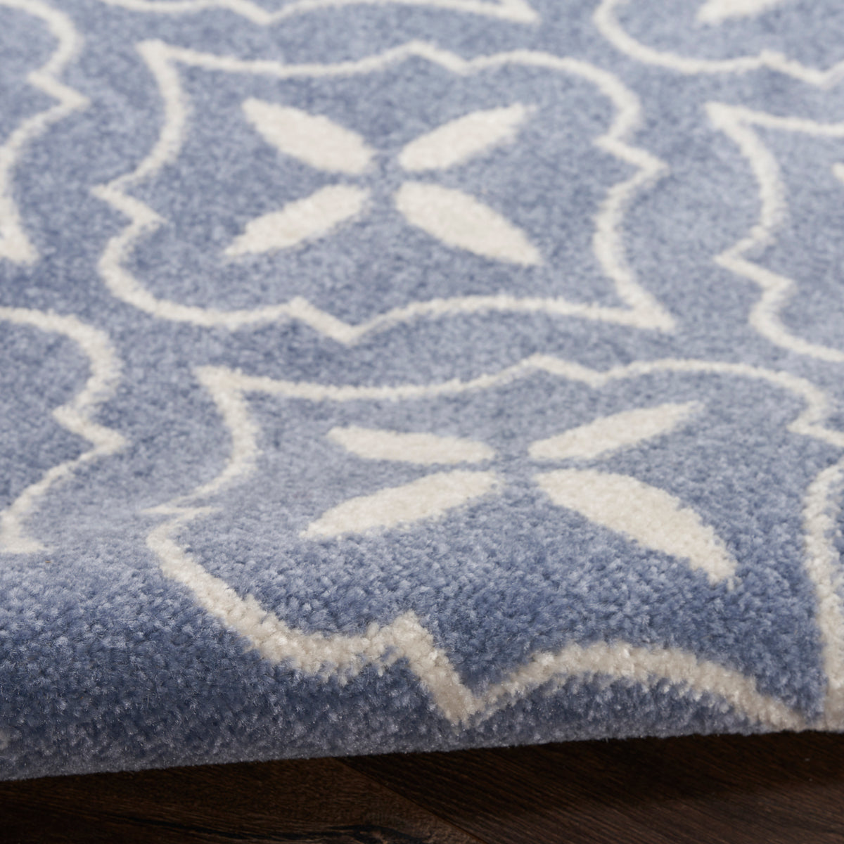 Nourison Essentials NRE04 Blue Ivory Rug