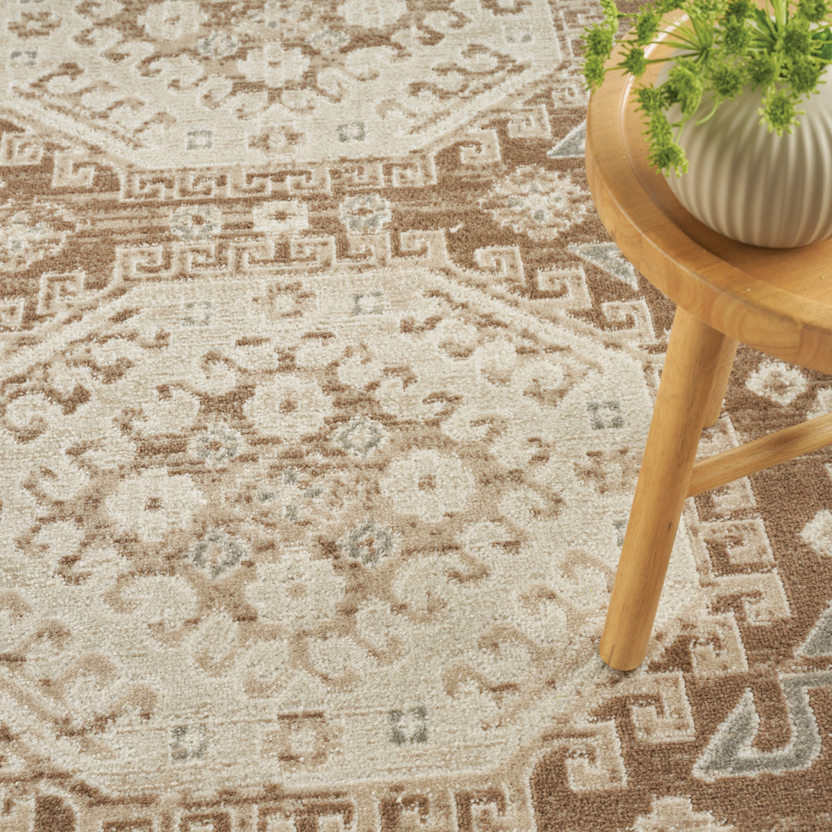 Serenity Home SRH01 Ivory Mocha Rug