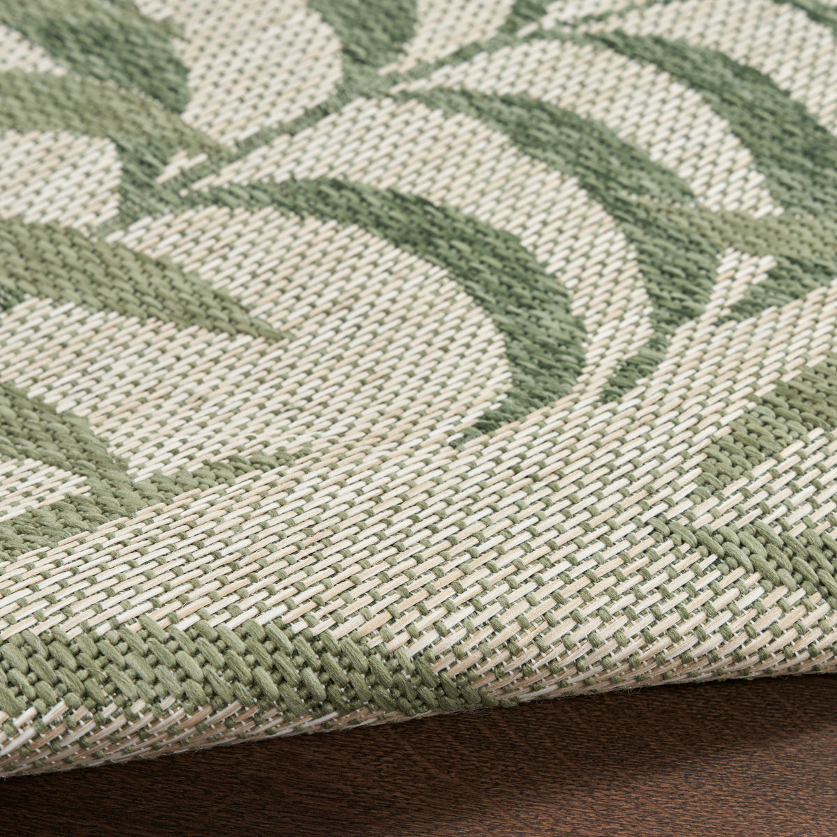 Garden Oasis GOA01 Ivory Green Rug