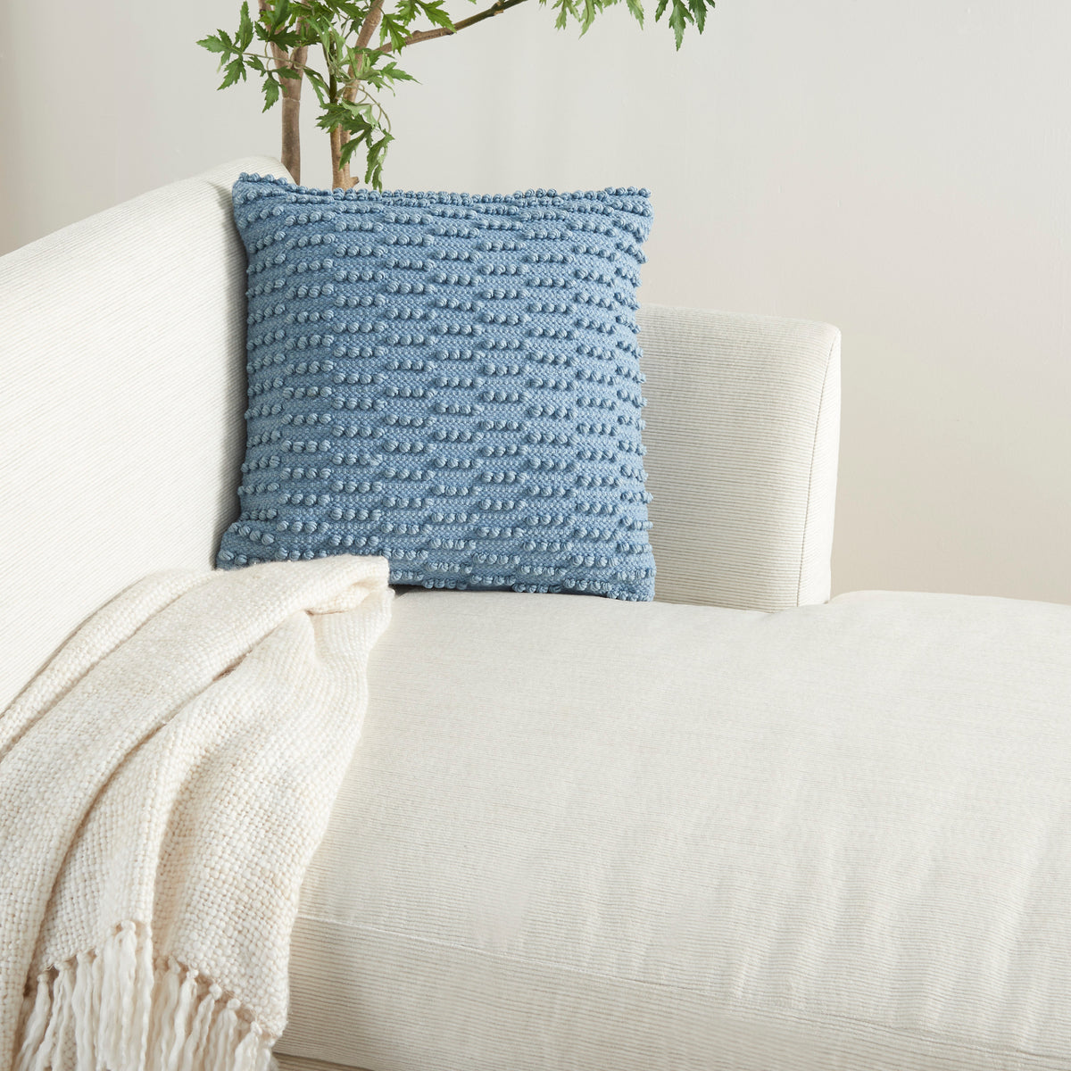 Lifestyle GC380 Ocean 18" x 18" Throw Pillows