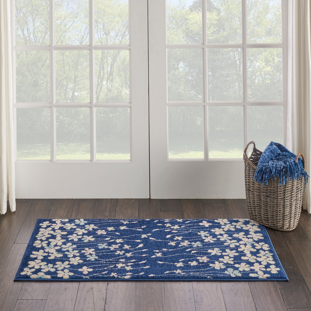 Tranquil TRA04 Navy Rug