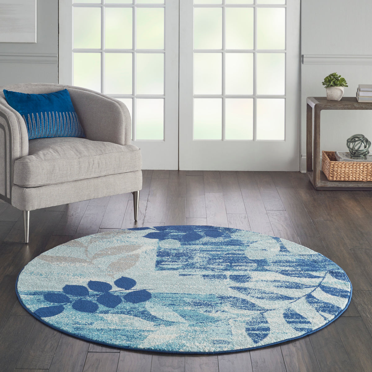 Tranquil TRA01 Navy Light Blue Rug