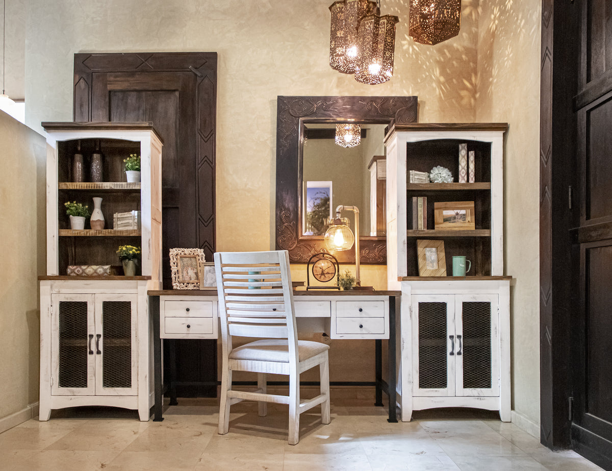 Pueblo White Pier, White, 3 Shelves 2 Door