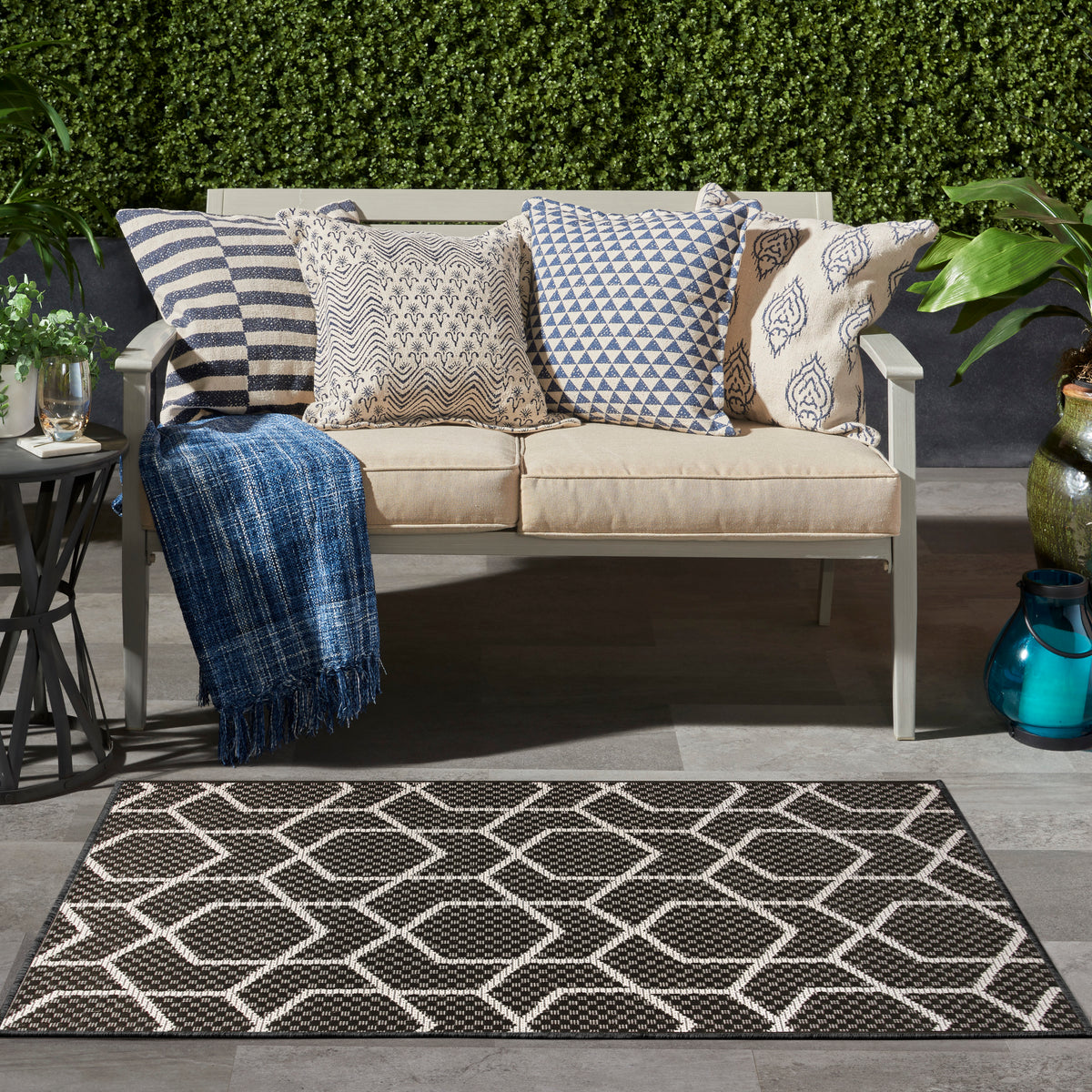 Horizon Indoor/Outdoor HOZ01 Black Rug