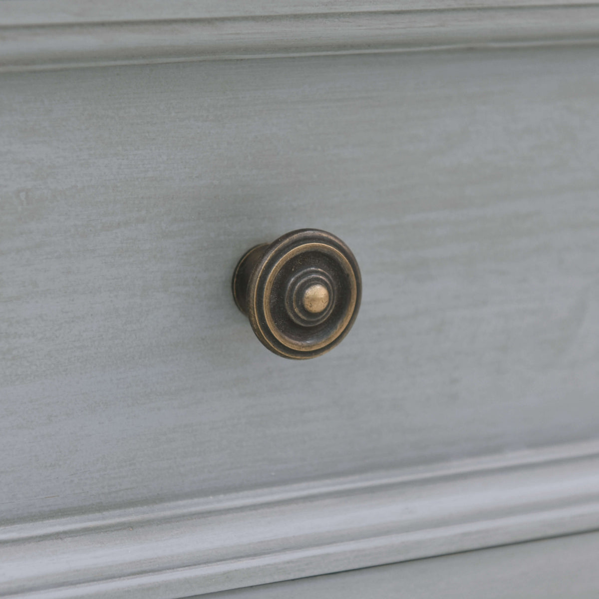 Eton 3 Drawer End Table in Grey Charleston