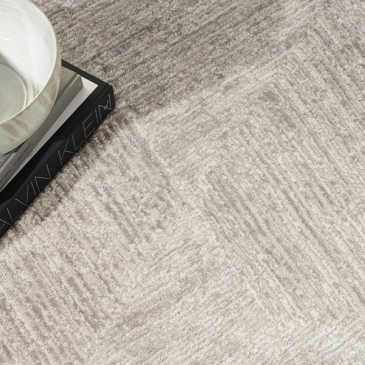 CK024 Irradiant IRR01 Silver Rug