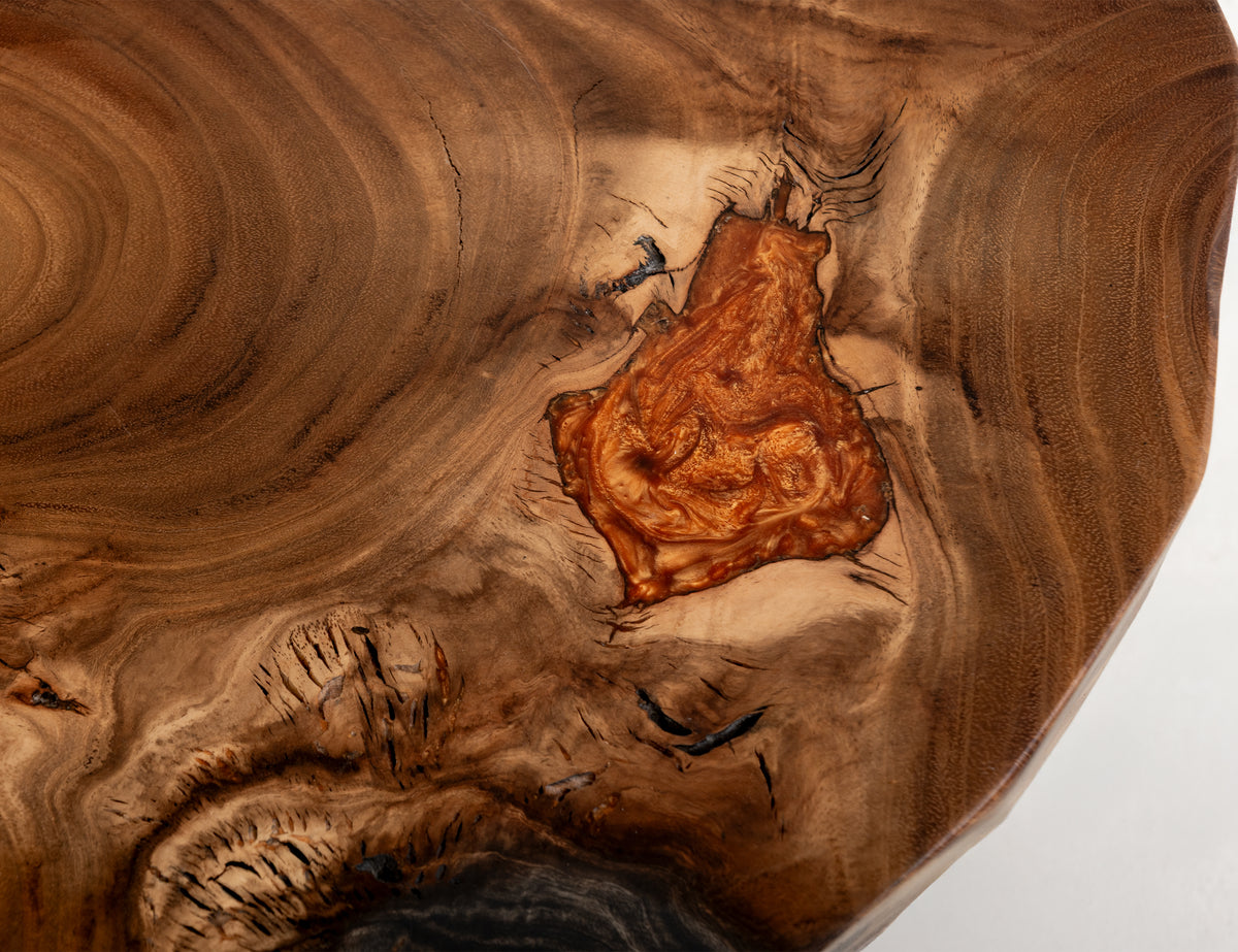 Parota Epoxy Cocktail Table, Live Edge - IFD8351CKTOR