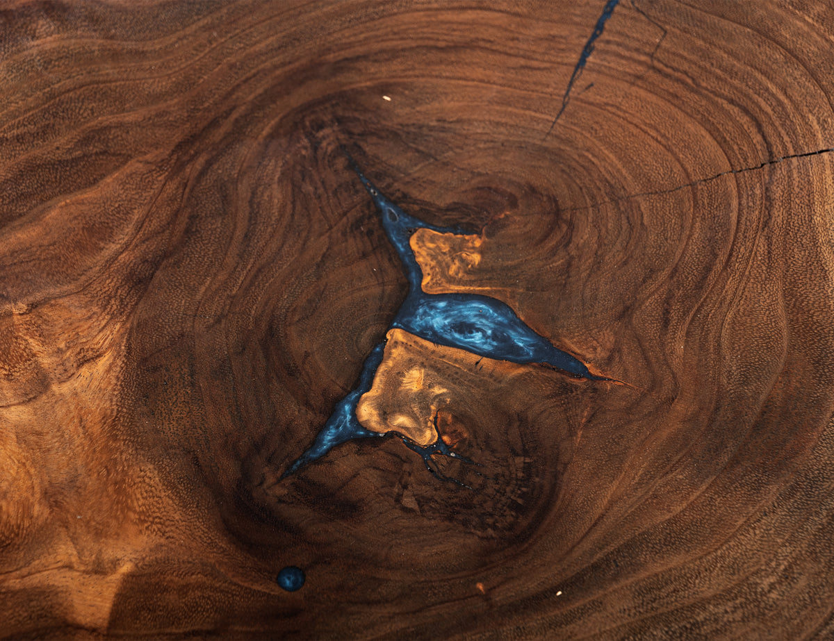 Parota Epoxy Cocktail Table, Live Edge - IFD8351CKTBL