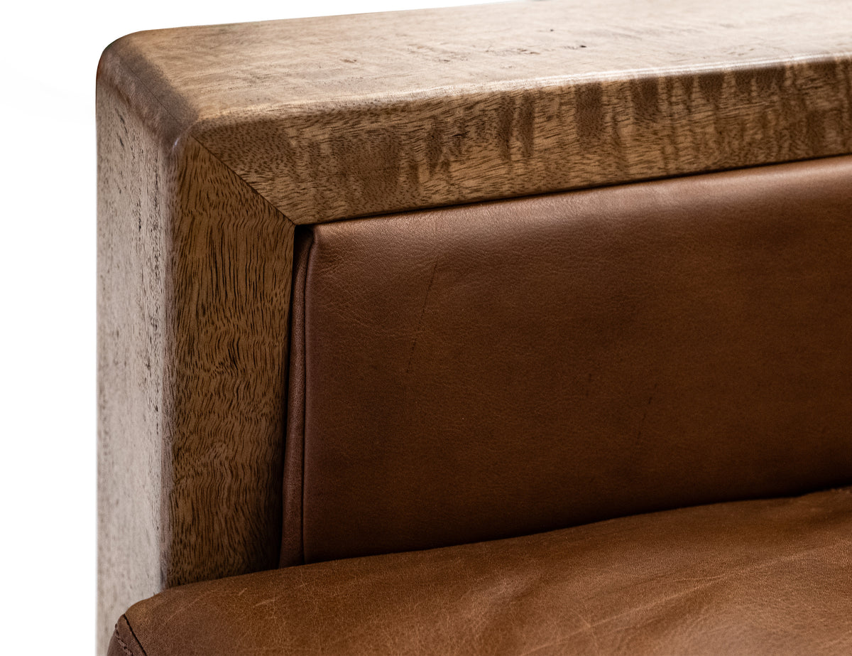 Ancora Loveseat