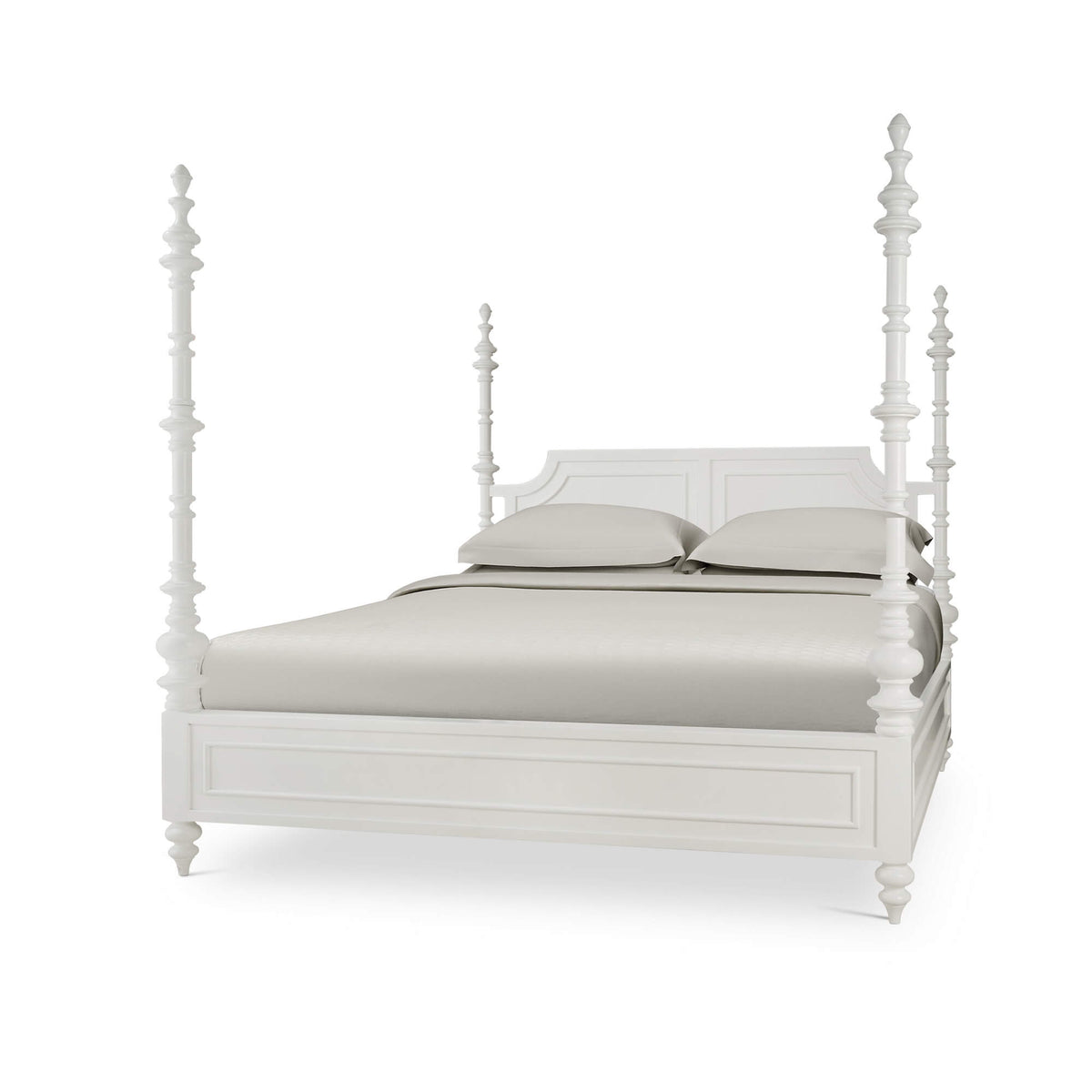 Savannah Bed Queen in True White (* adjustable posters)
