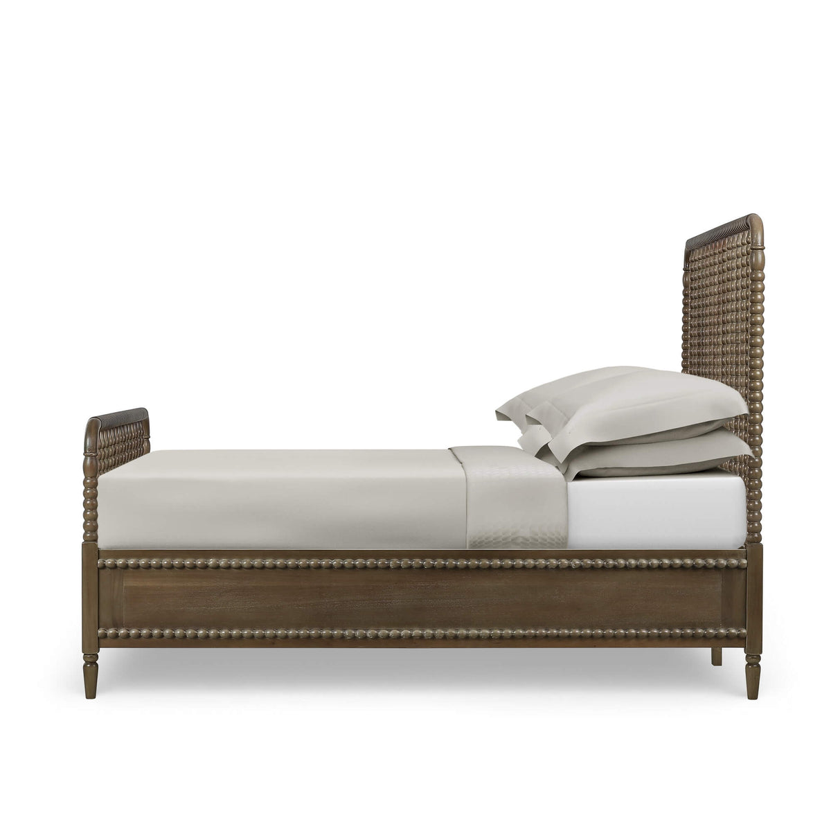 Cholet Bed Queen in Straw Wash