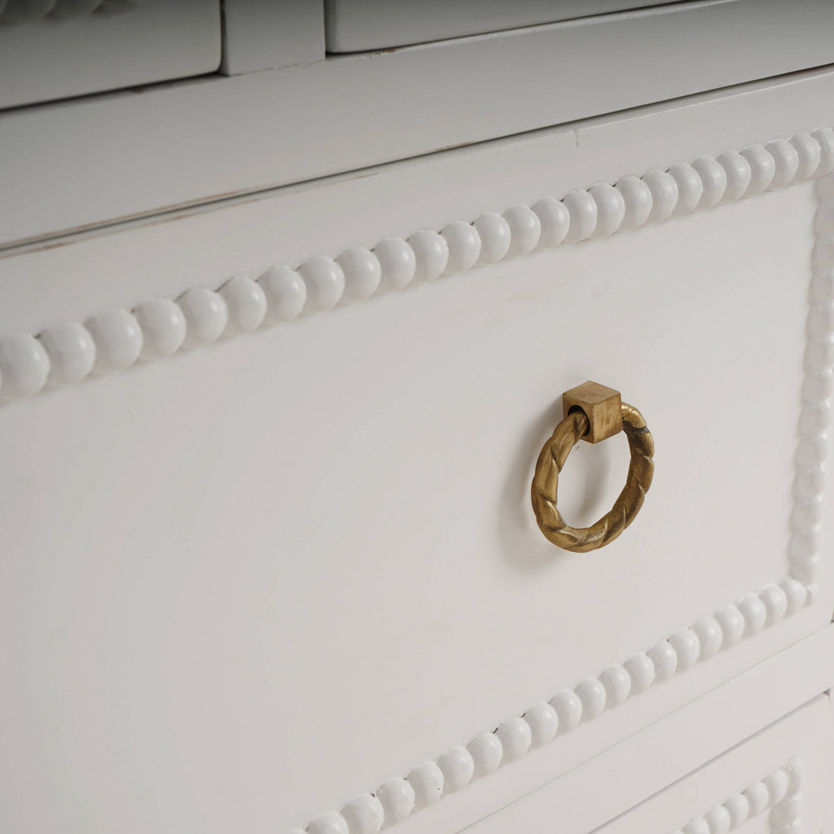 Cholet 7 Drawer Dresser in Architectural White