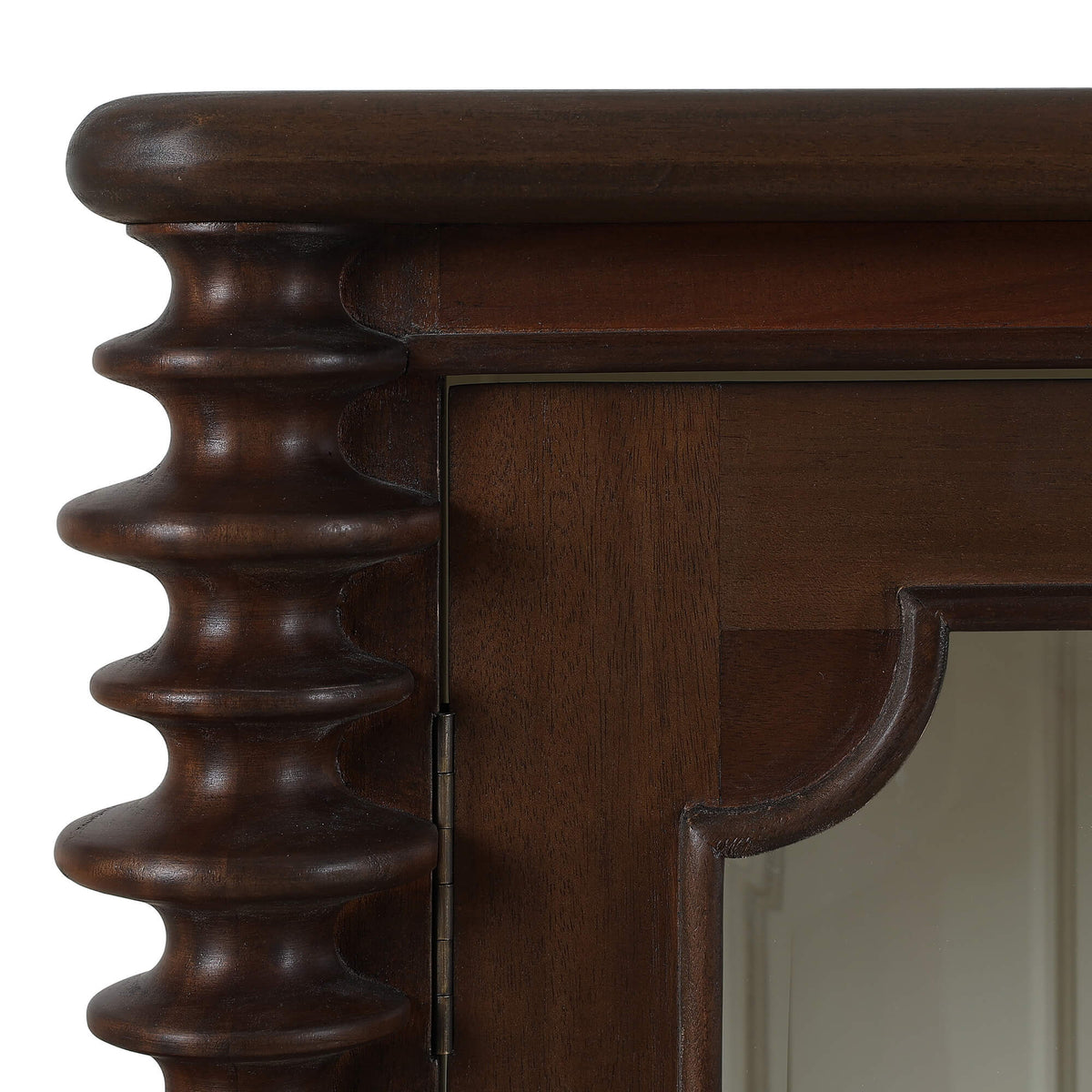 Milano 4 Door Sideboard in Walnut w/ Putty Interior