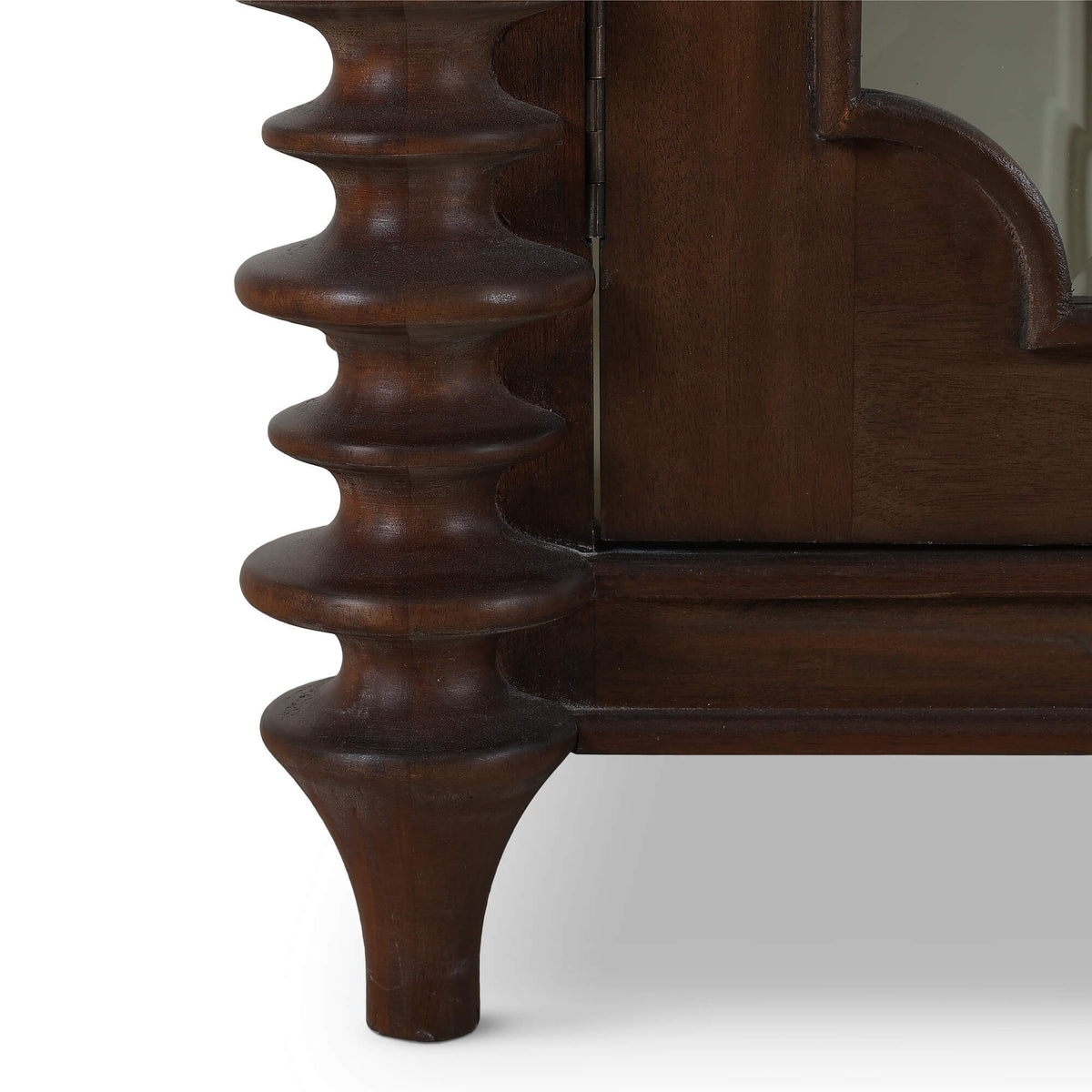 Milano 4 Door Sideboard in Walnut w/ Putty Interior