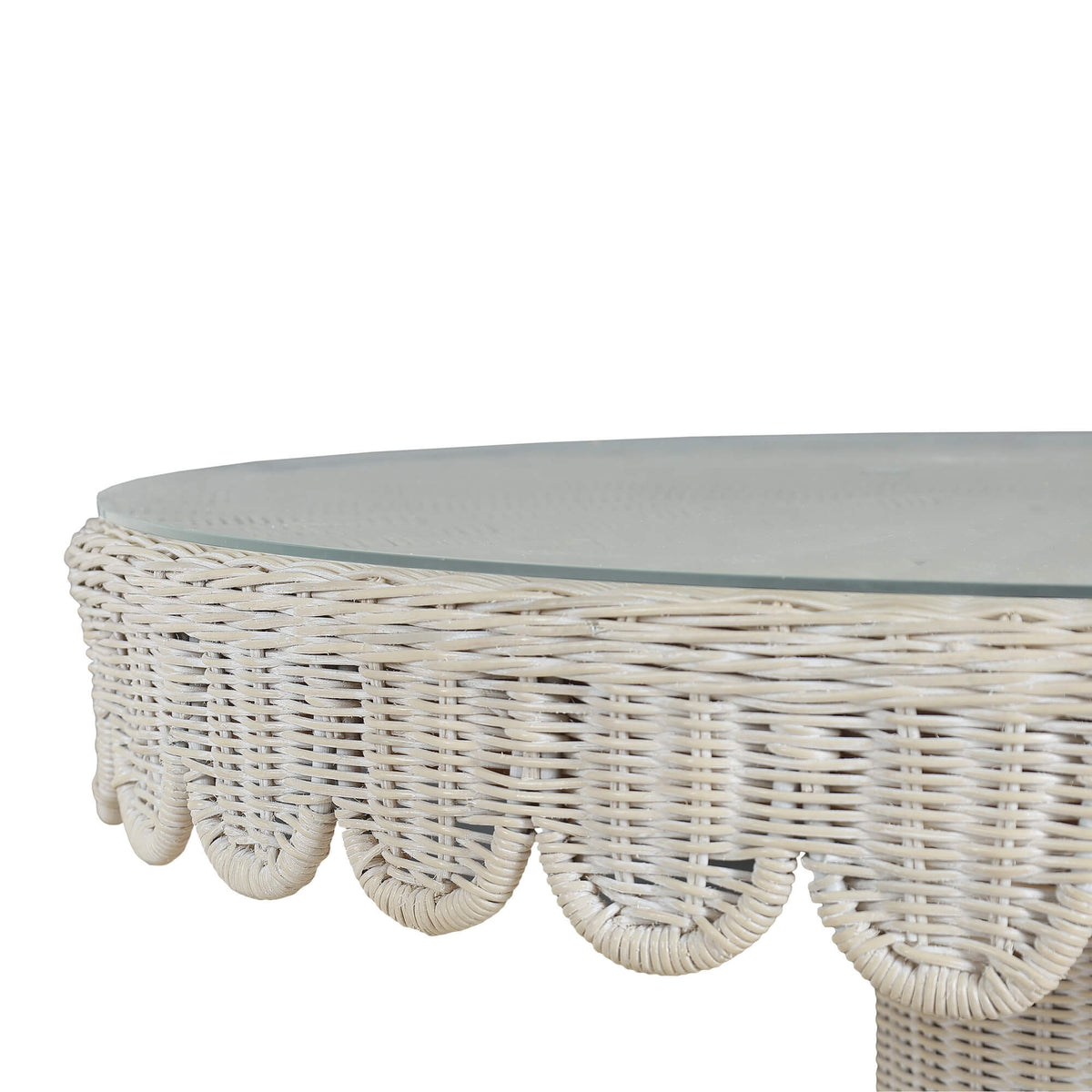 Scalloped Round Bistro Table w/ Tempered Glass in Rattan White Wash