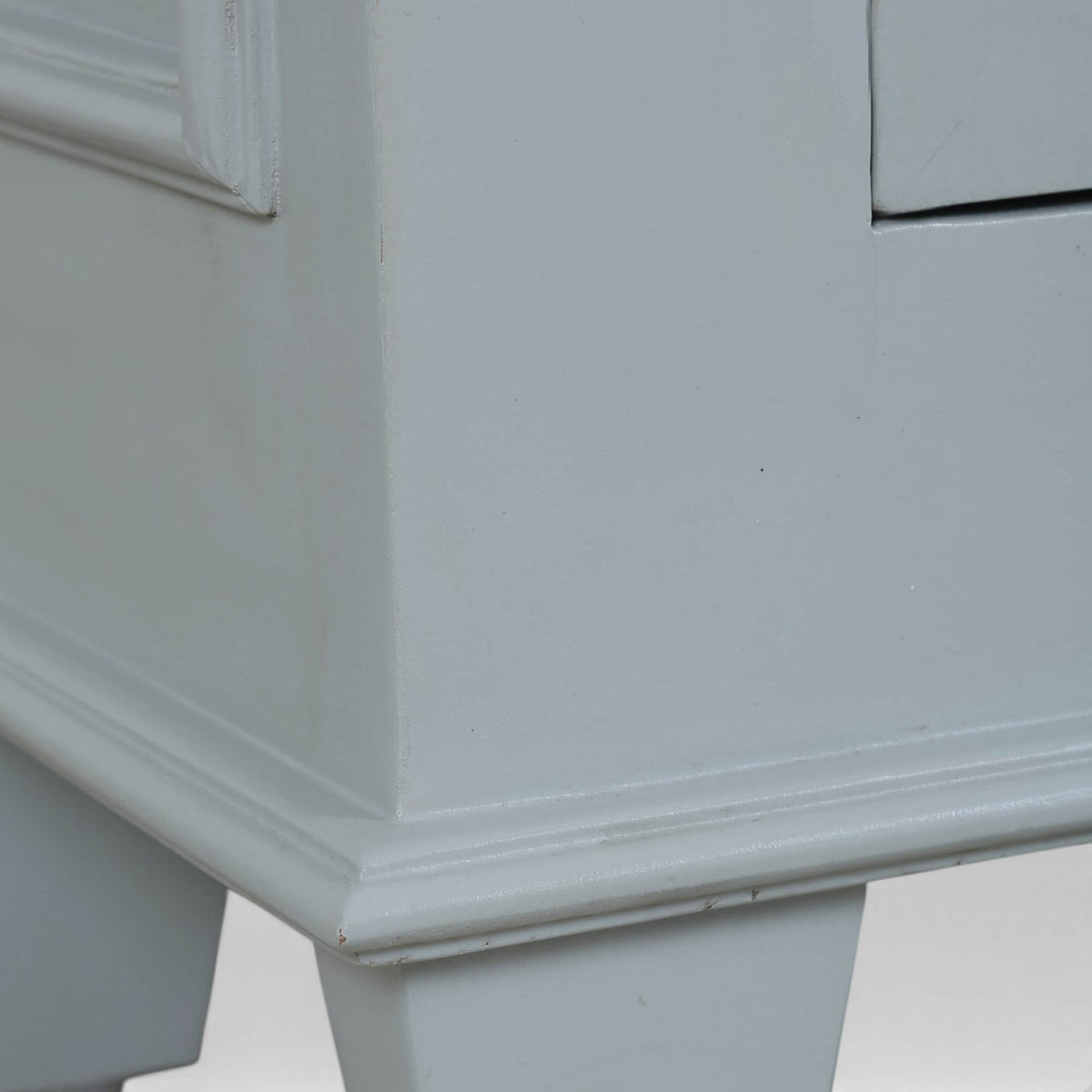 Vivienne 2 Door Narrow Sideboard in Grey Mist