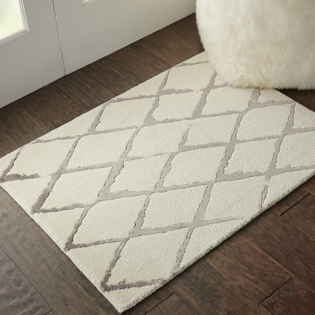Twilight TWI15 Ivory Grey Rug