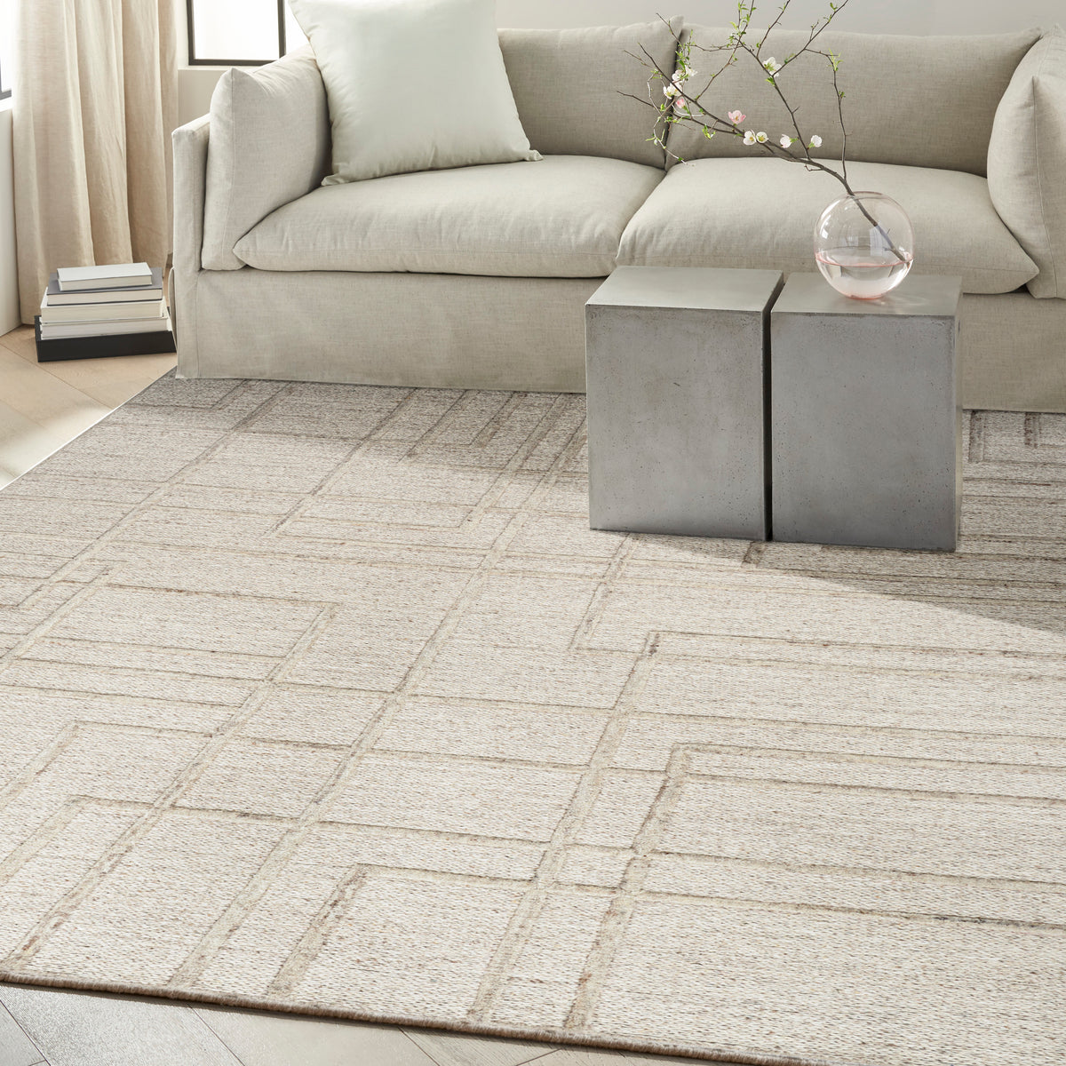 CK045 Impressions IMP01 Silver Rug