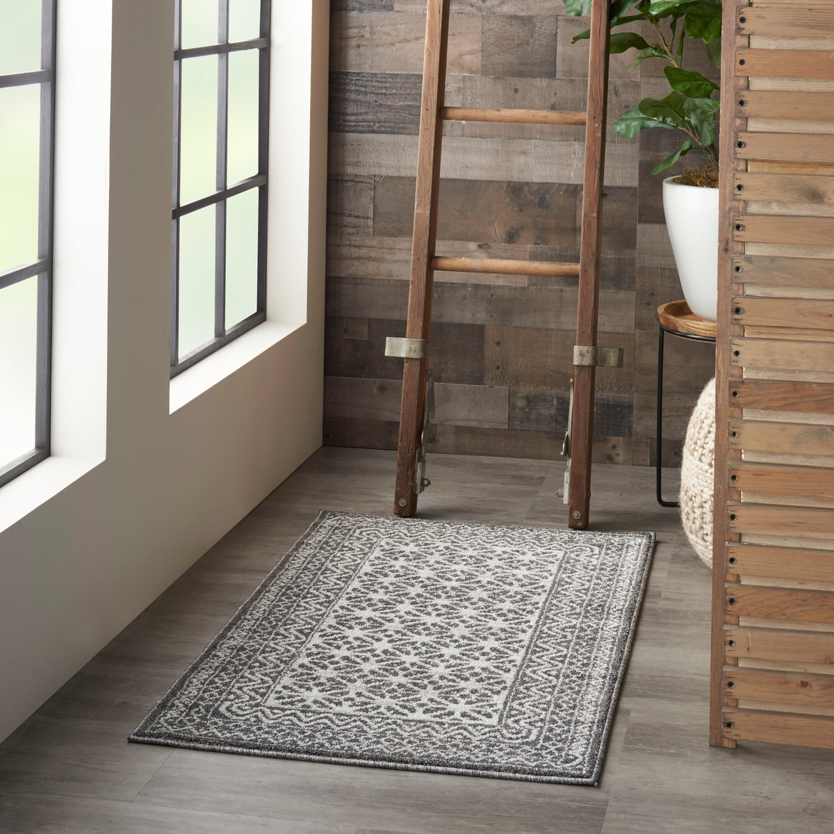 Palermo PMR02 Charcoal Silver Rug