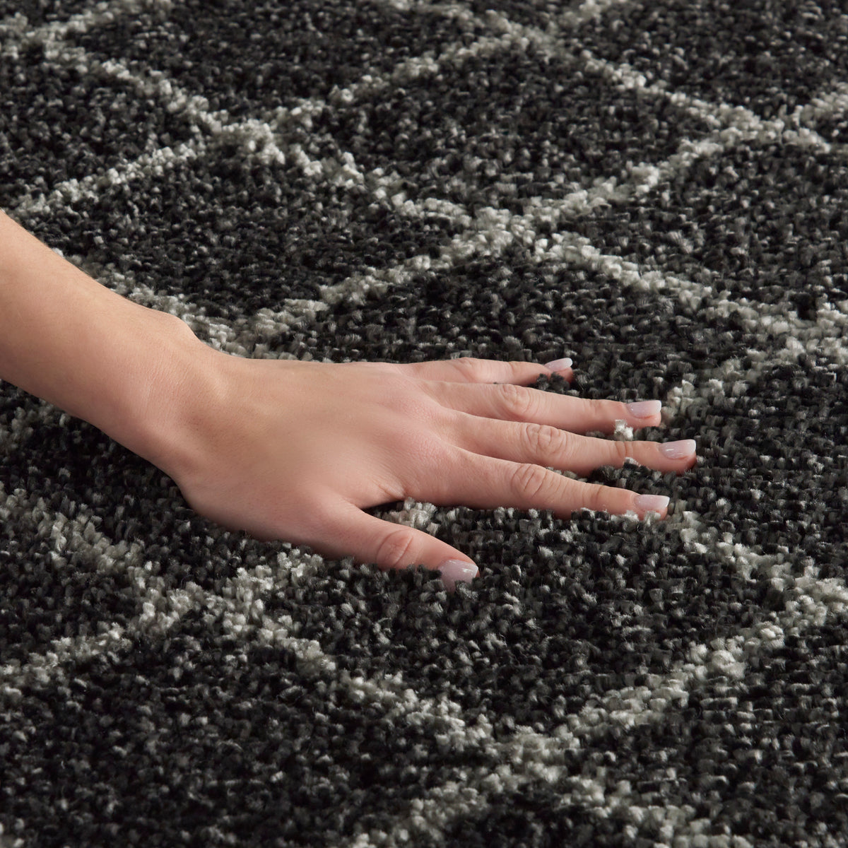 Martil MAT01 Charcoal Rug