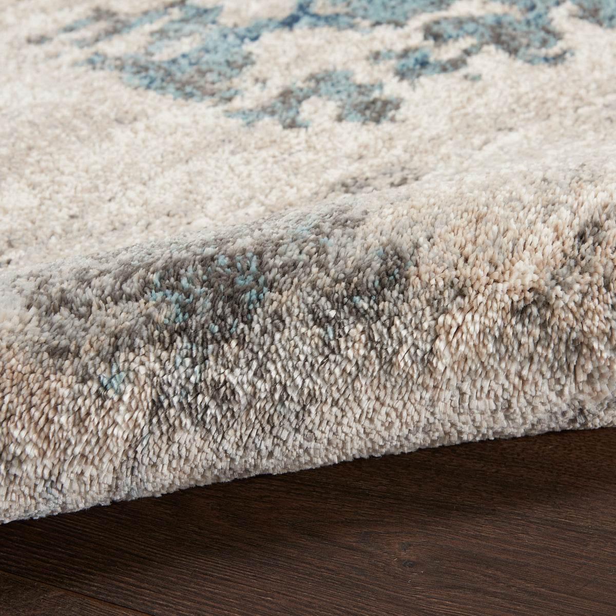 American Manor AMR04 Ivory Blue Rug