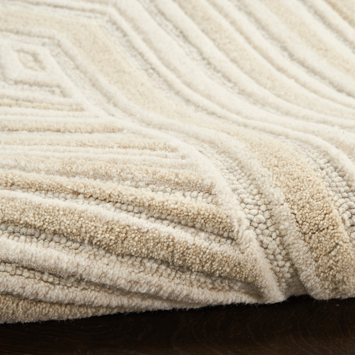 Graceful GRU03 Ivory Rug