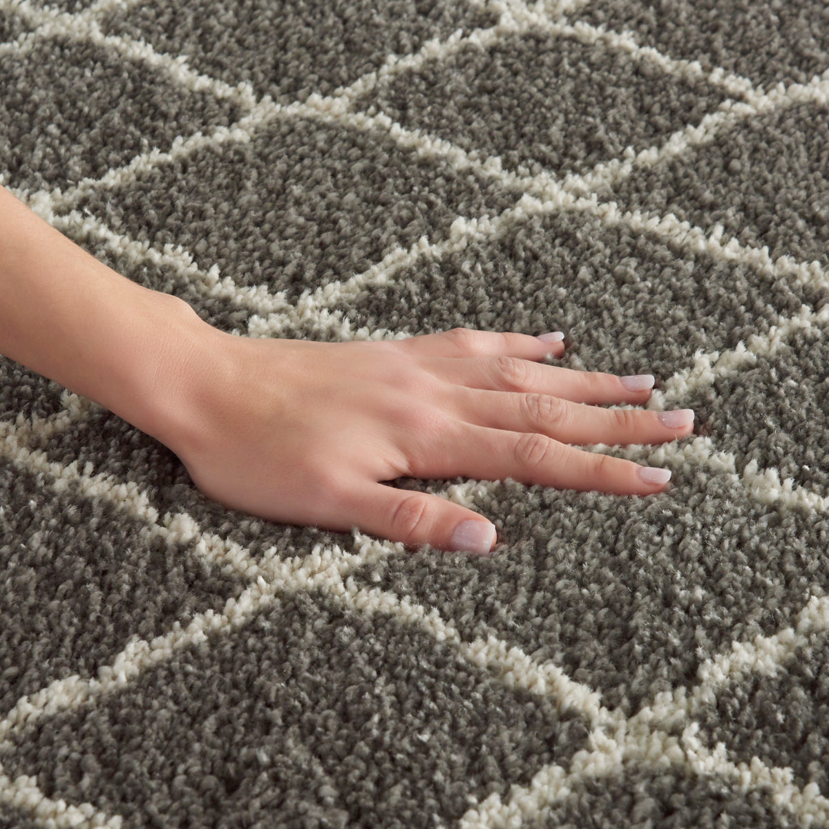 Martil MAT01 Silver Rug