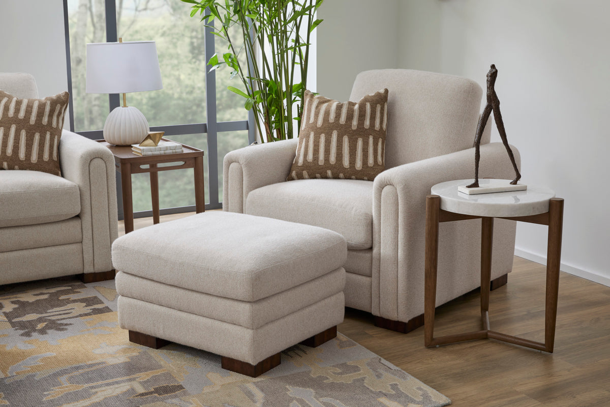 Rudy Fabric Ottoman