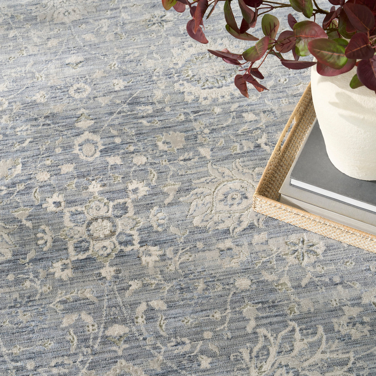 Soft Mist SMI01 Light Blue Rug