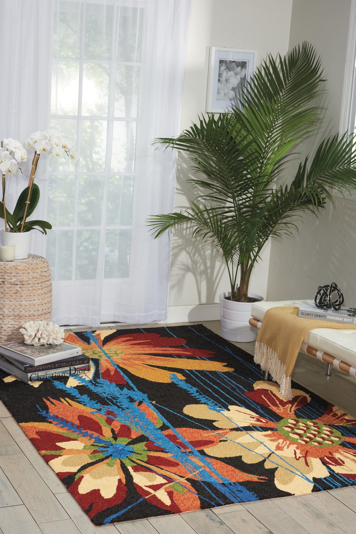 South Beach SOU01 Black Rug