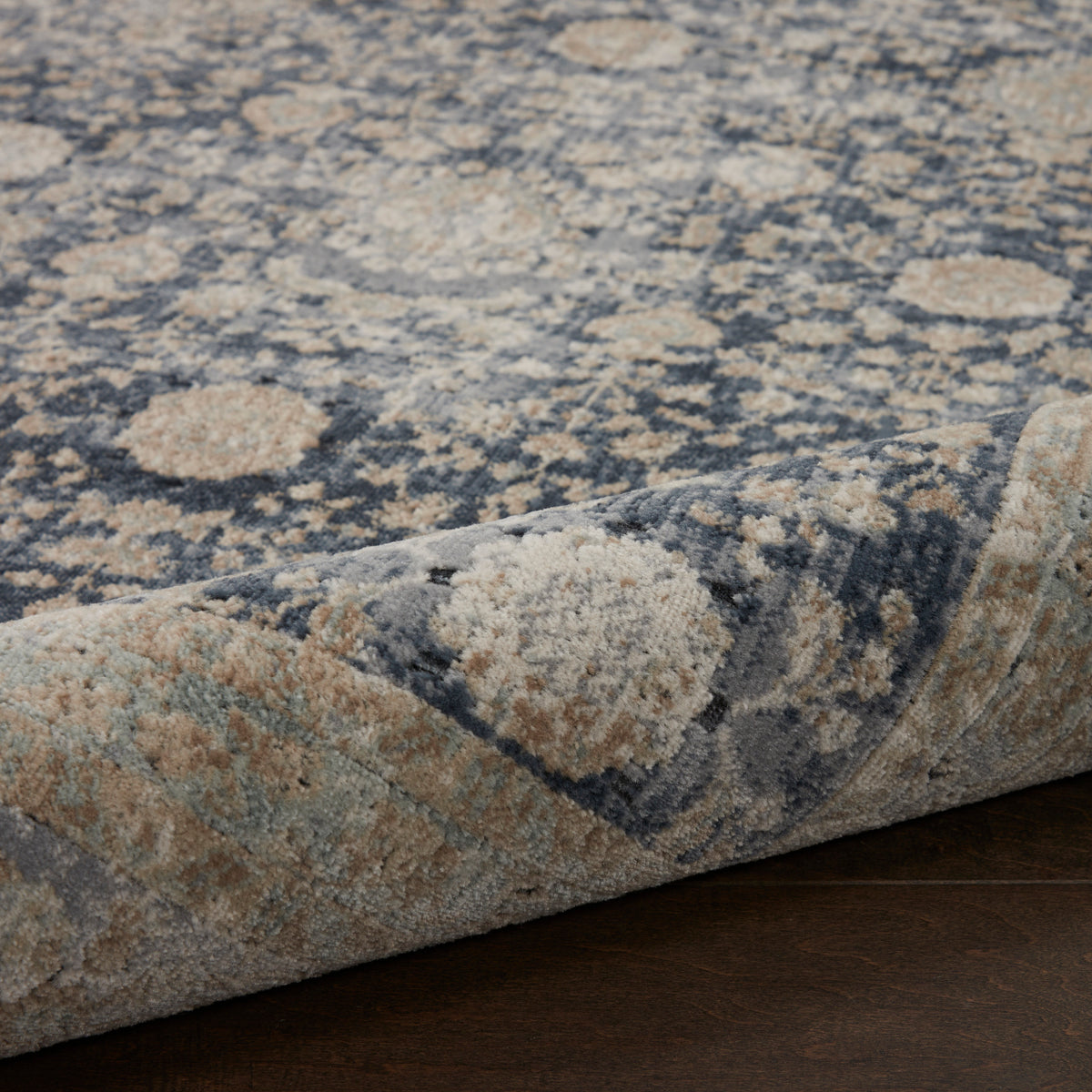 Malta MAI07 Navy Rug