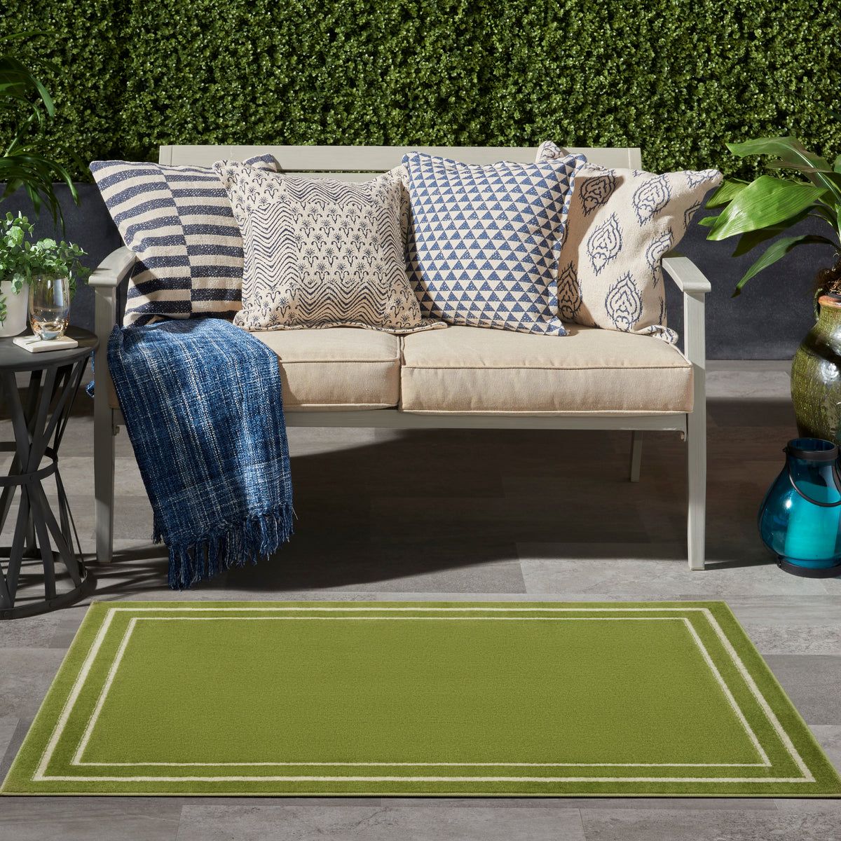 Nourison Essentials NRE02 Green Ivory Rug