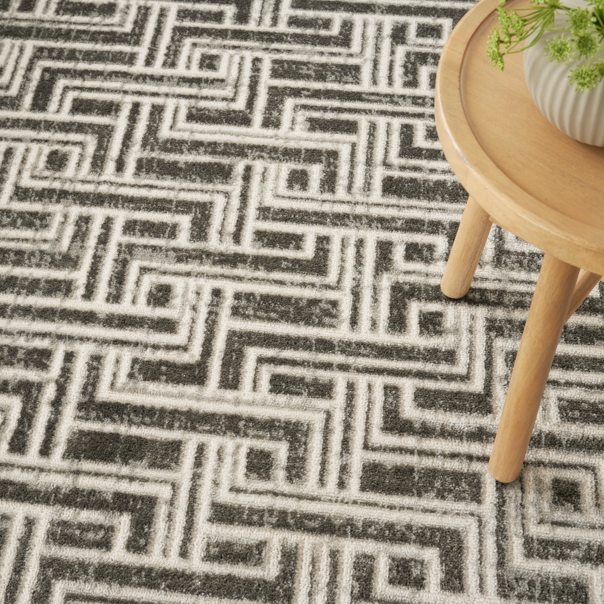 Serenity Home SRH04 Grey Ivory Rug