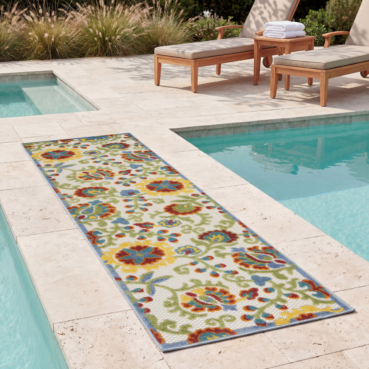 Aloha ALH17 Ivory Multicolor Rug