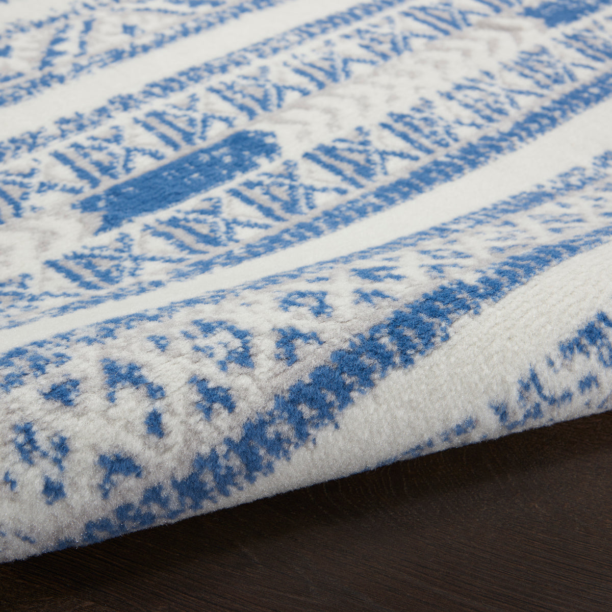 Whimsicle WHS16 Ivory Blue Rug