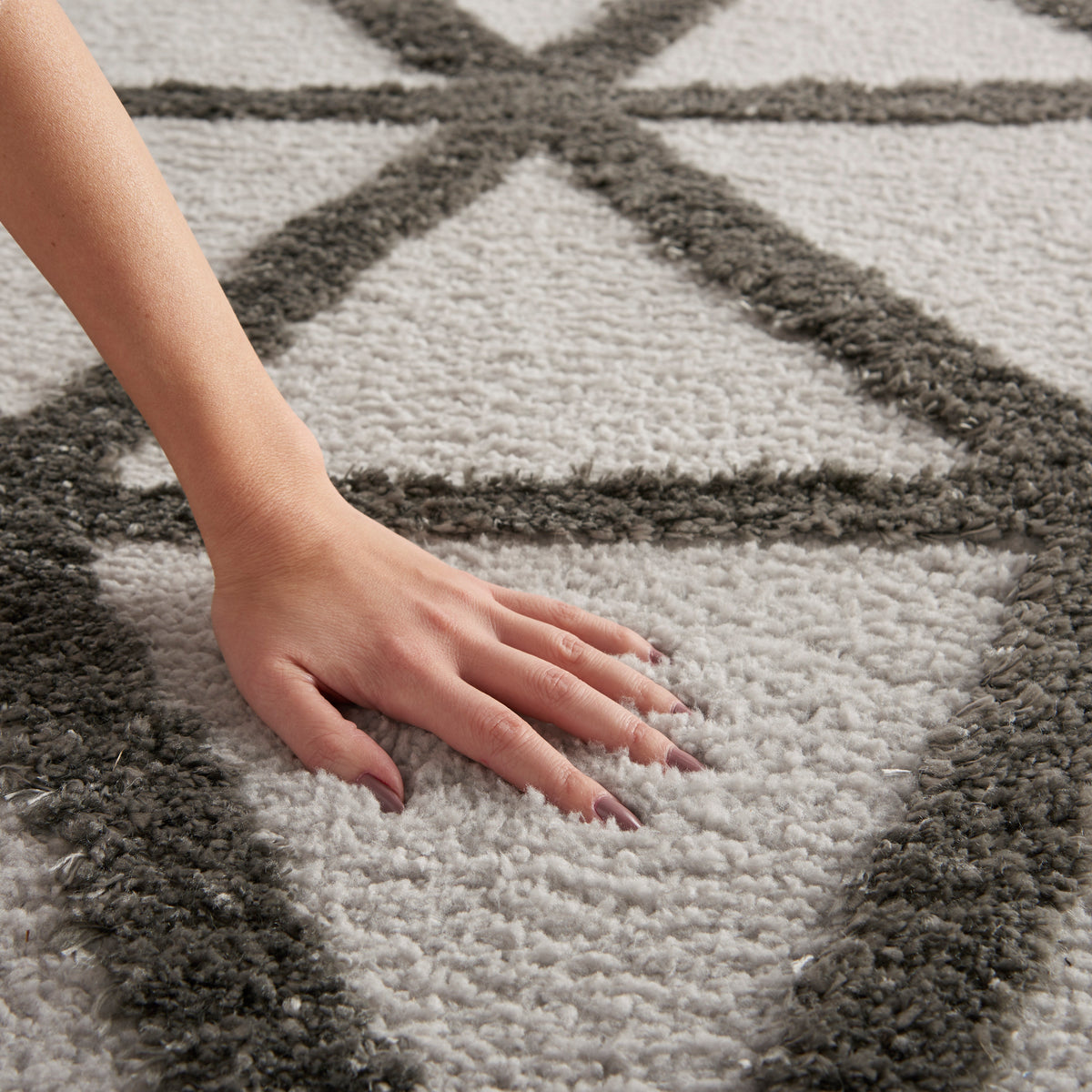 Highlands HND01 Grey Rug