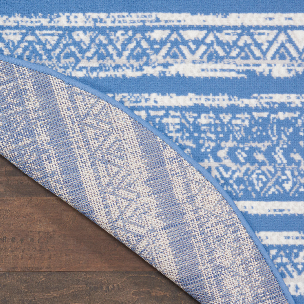 Whimsicle WHS16 Light Blue Ivory Rug