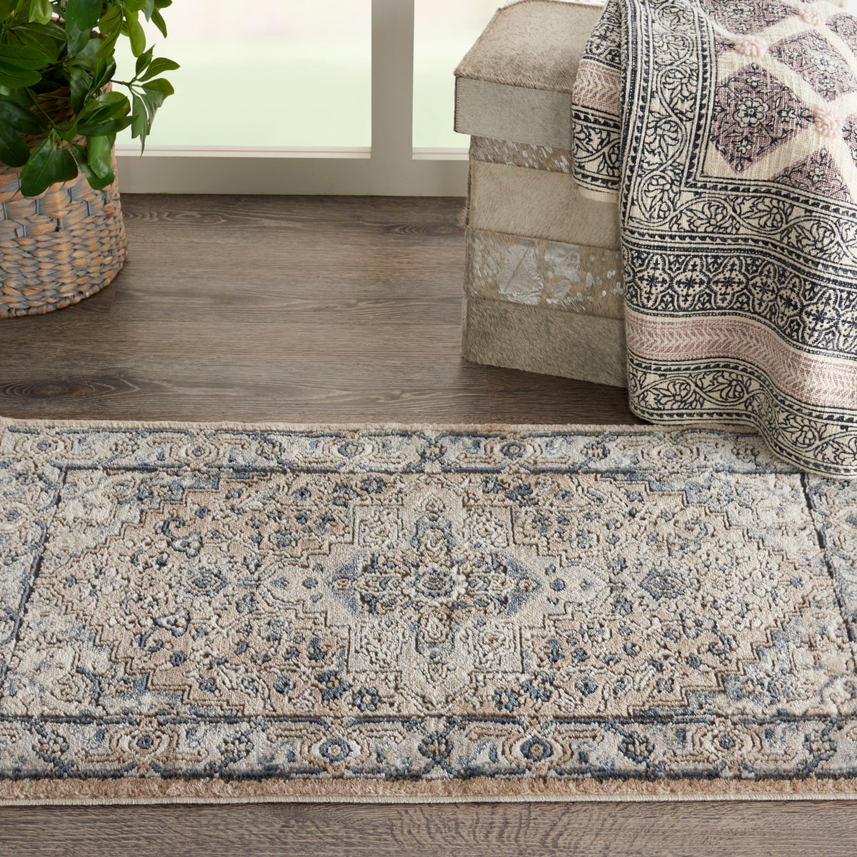 Quarry QUA05 Beige Grey Rug