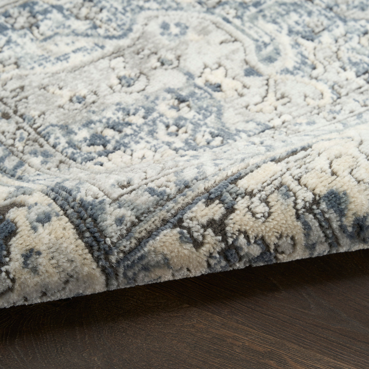 Quarry QUA18 Ivory Navy Rug
