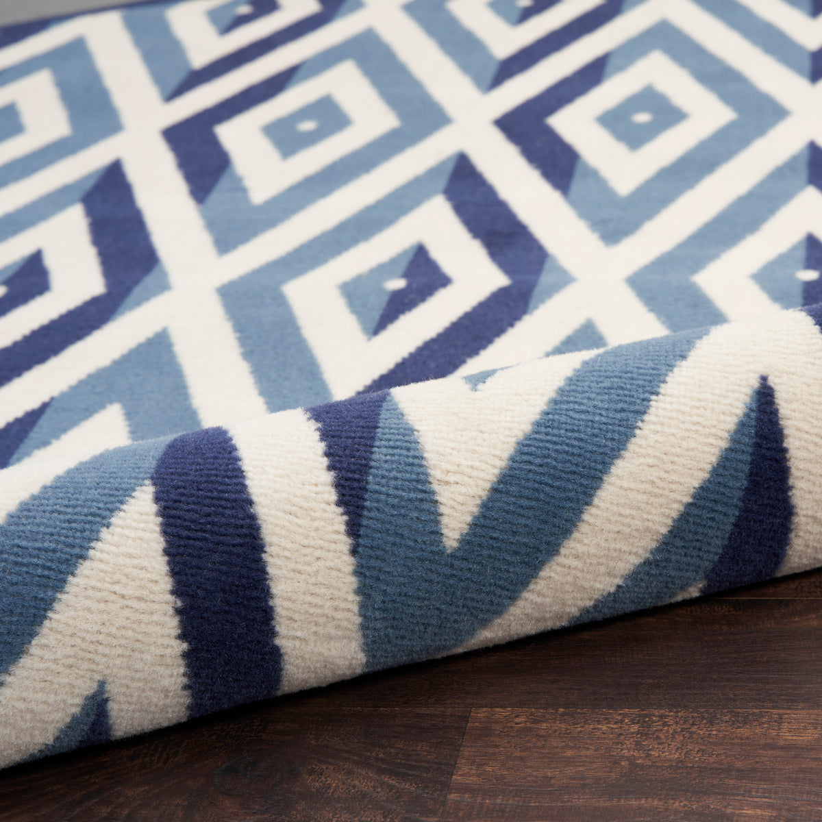 Grafix GRF18 White Blue Rug