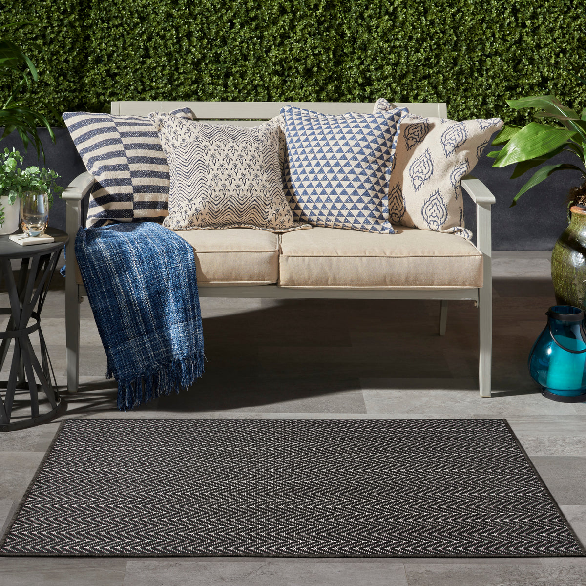 Horizon Indoor/Outdoor HOZ02 Black Rug