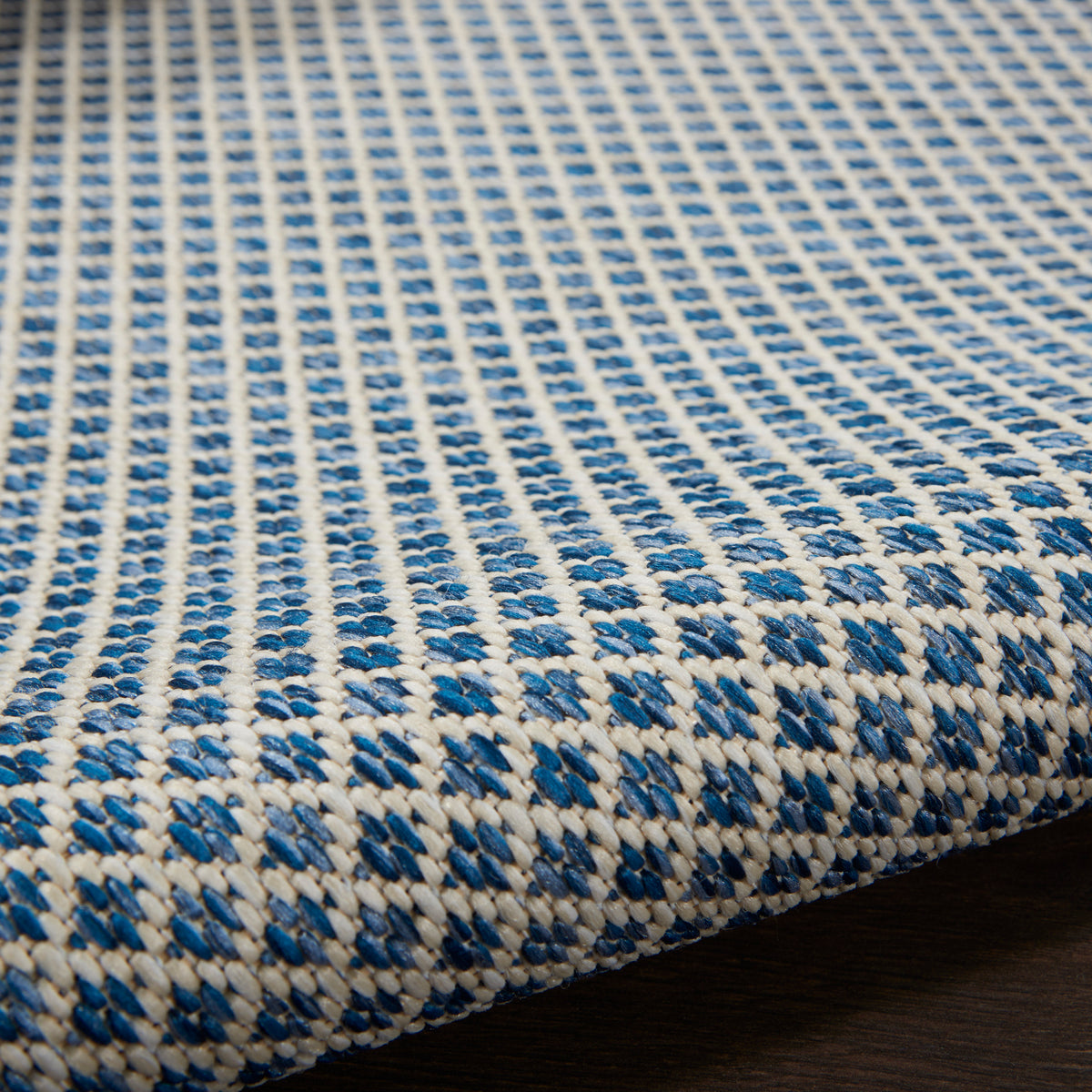 Courtyard COU01 Ivory Blue Rug