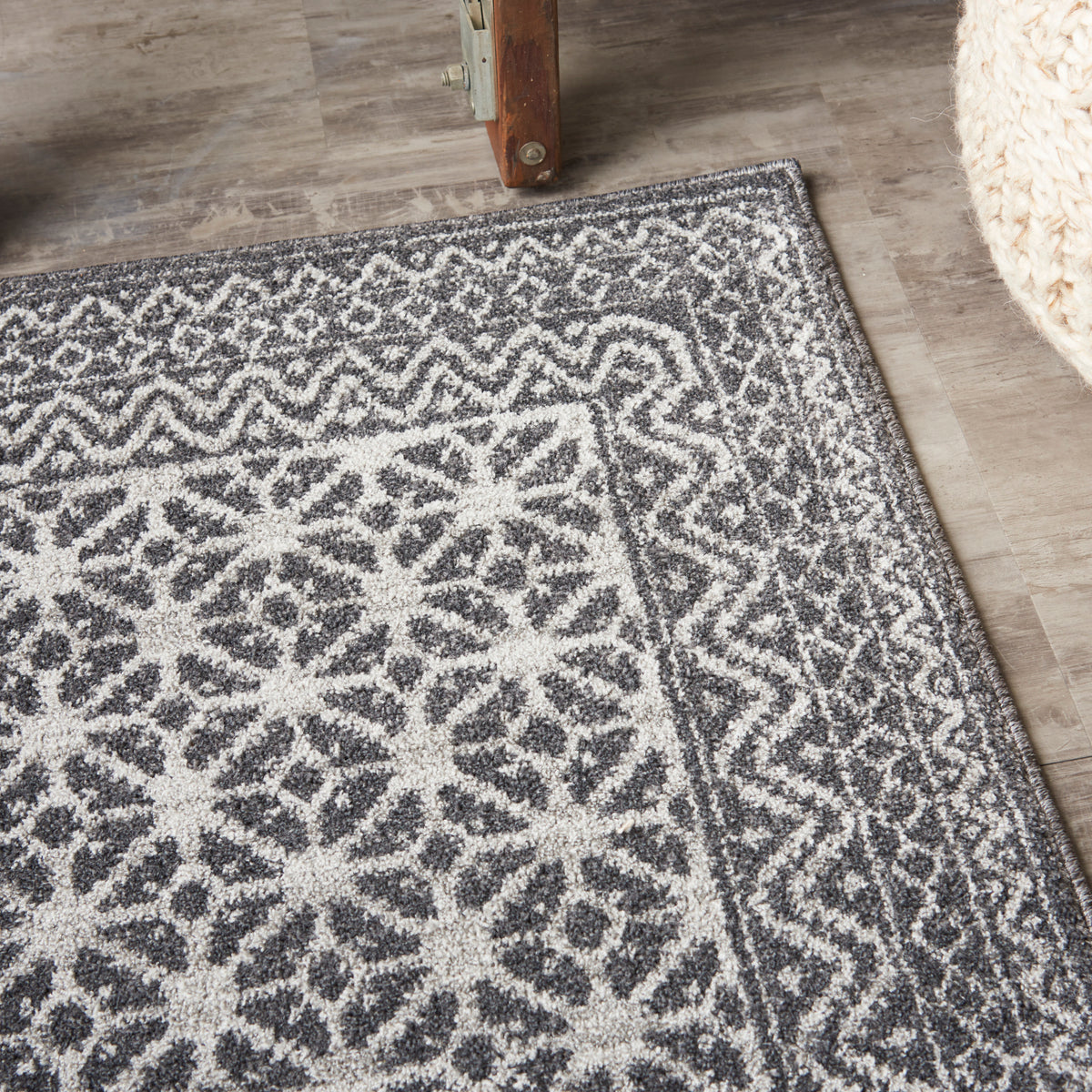 Palermo PMR02 Charcoal Silver Rug