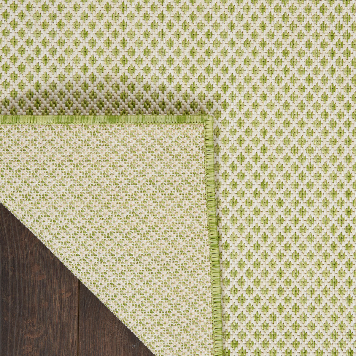 Courtyard COU01 Ivory Green Rug