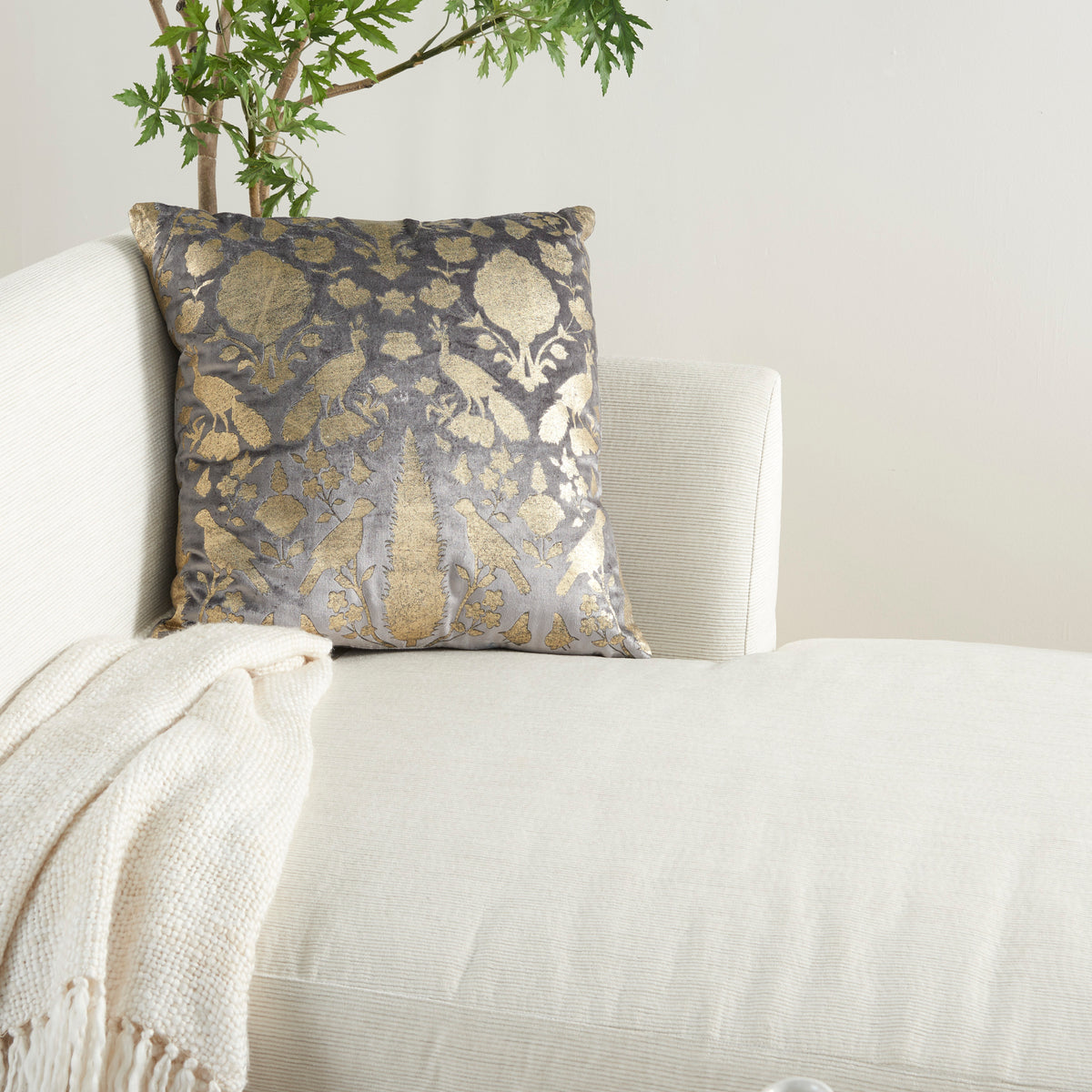 Sofia AC384 Grey 20" X 20" Throw Pillows