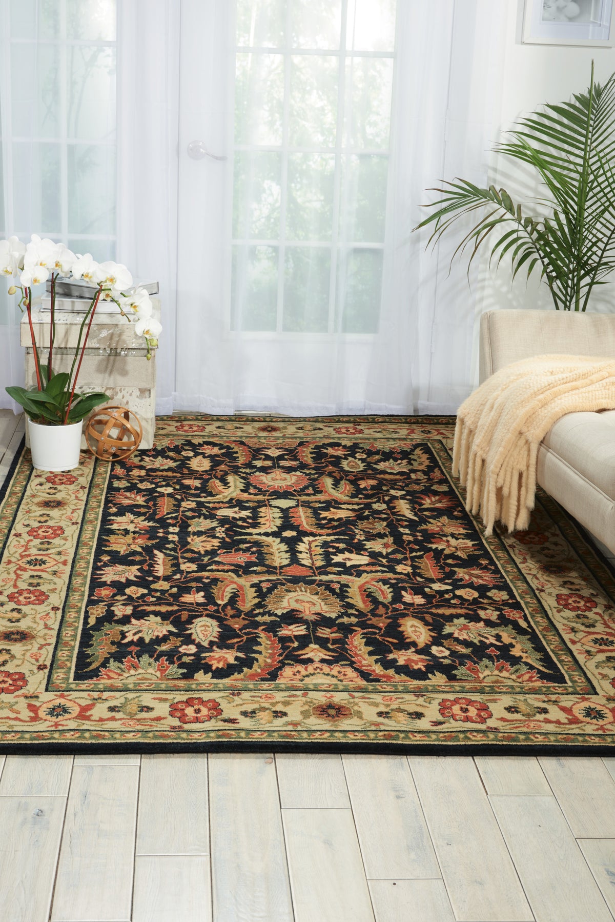 Living Treasures LI14 Midnight Rug