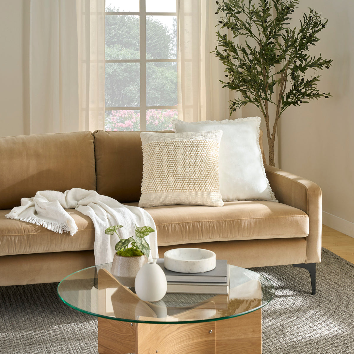 Lifestyle GC964 Ivory 18" x 18" Throw Pillows