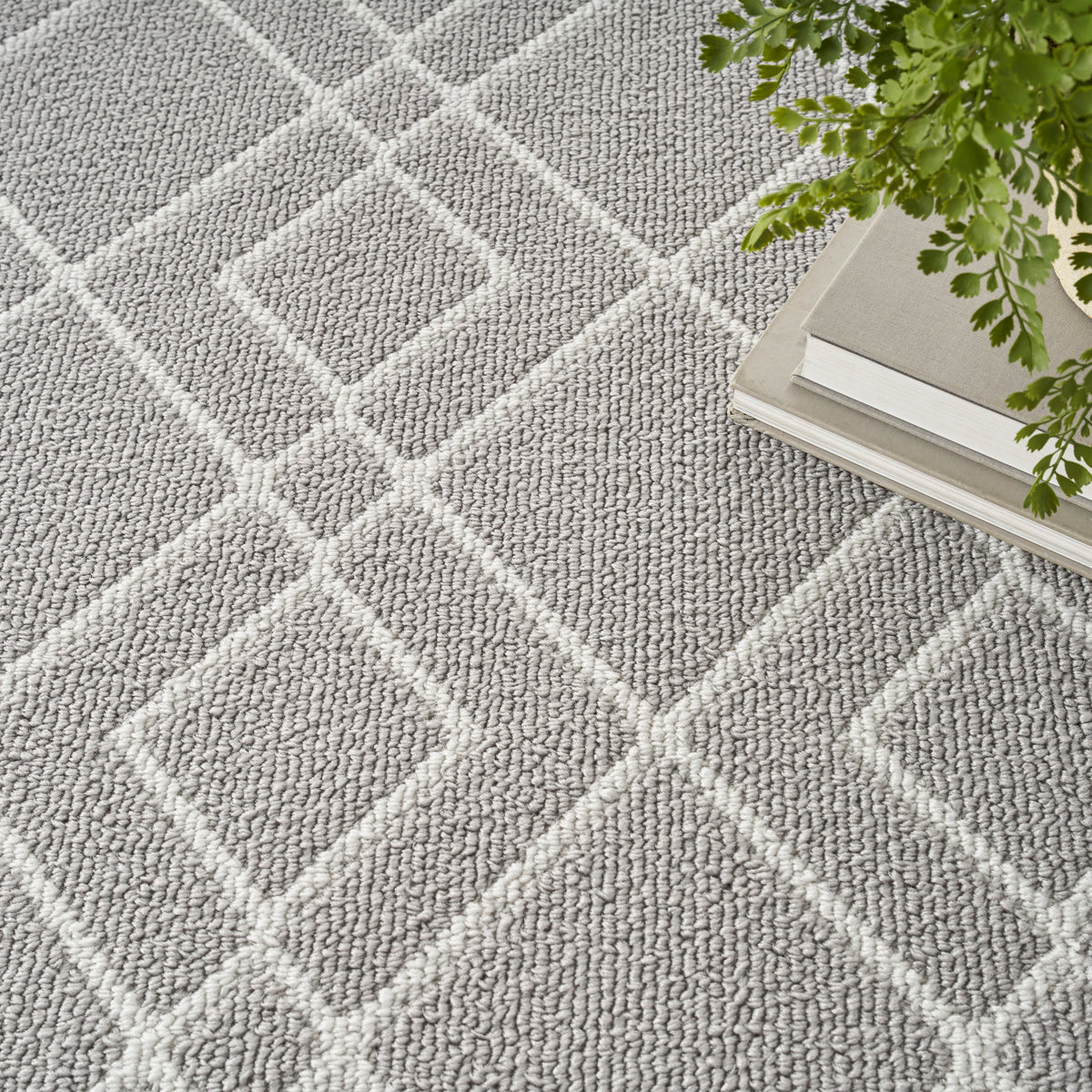 Modern Lines MOL01 Silver Rug