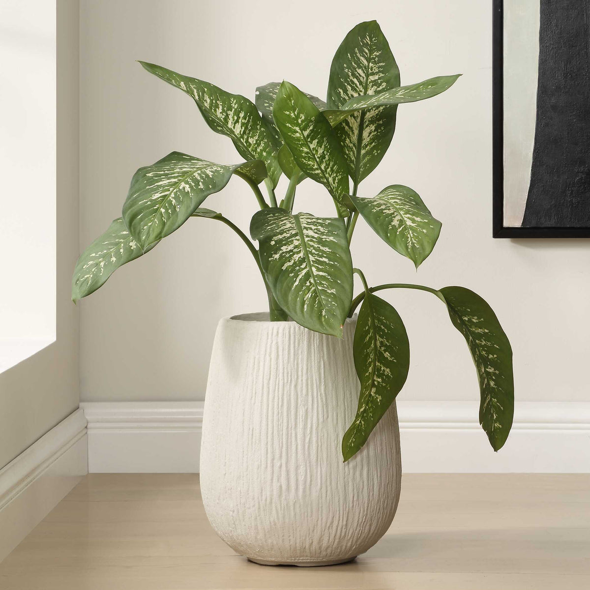 Rustic Ridge Off-White Outdoor Planter